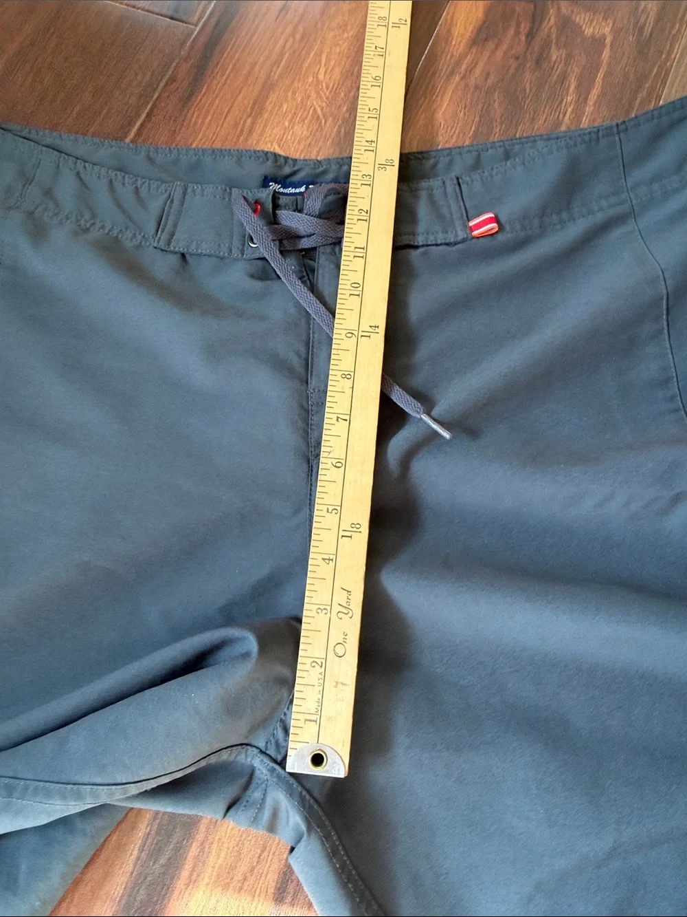 Montauk Tackle Board Shorts Charcoal Mens 40